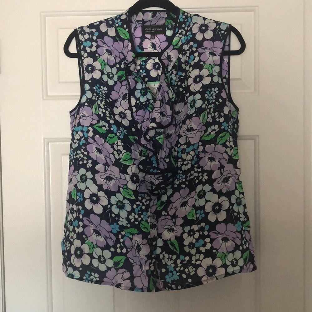 Jones New York Sleeveless Top Size 8